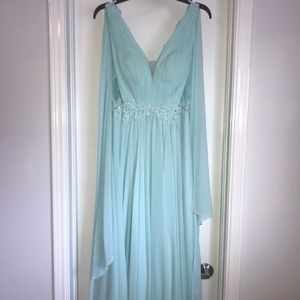 prom dress / pageant evening gown